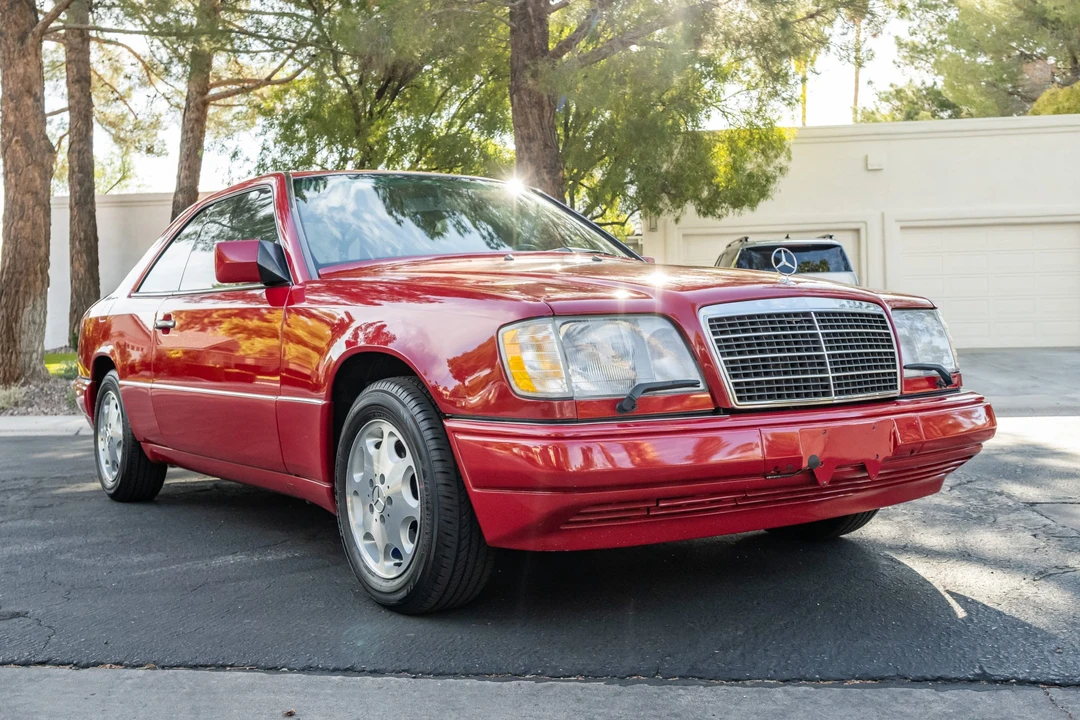 1995 Mercedes-Benz W124 E-Class - Image 13 of 31