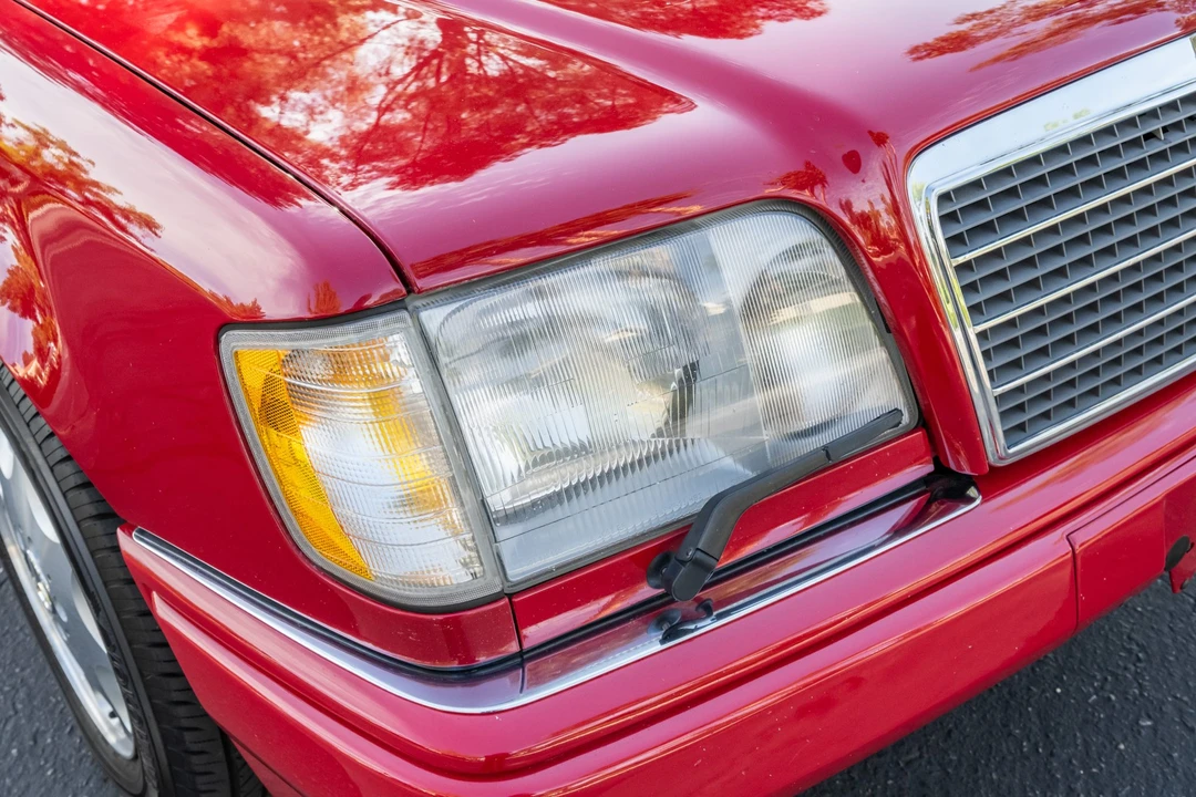 1995 Mercedes-Benz W124 E-Class - Image 19 of 31