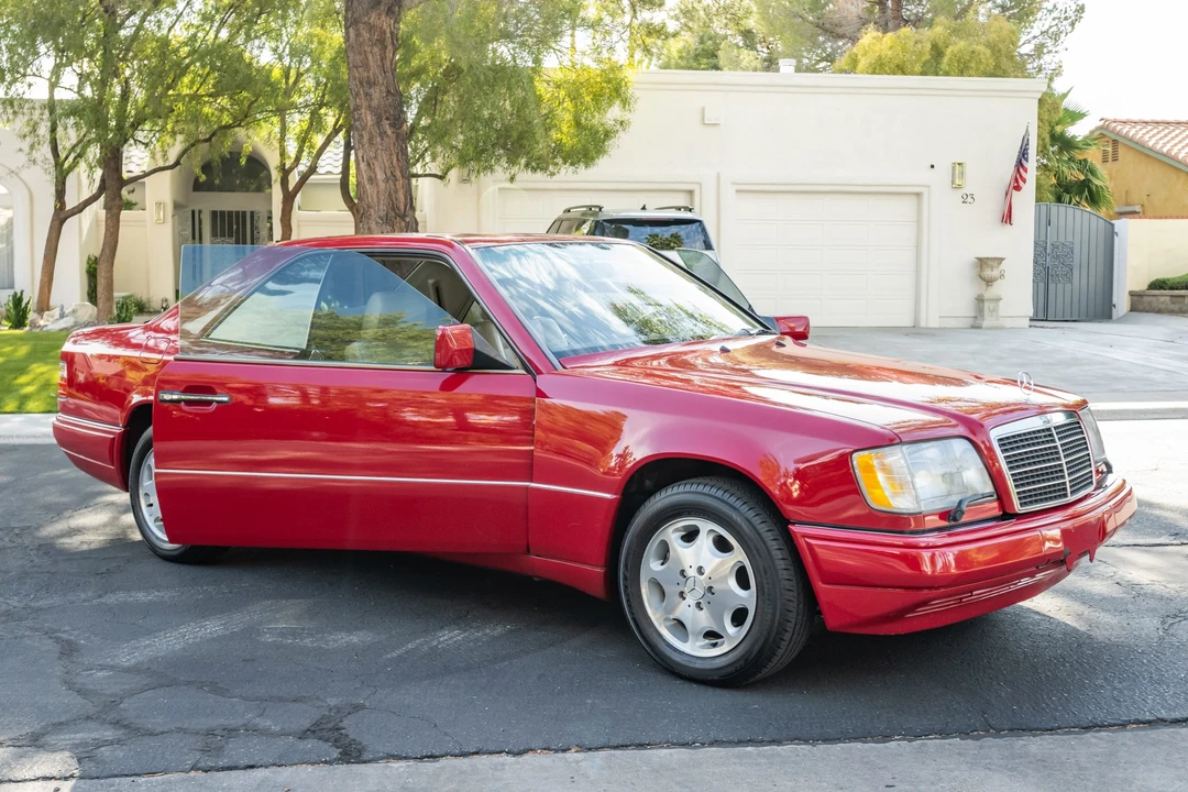 1995 Mercedes-Benz W124 E-Class - Image 14 of 31