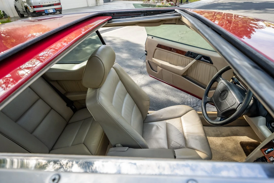 1995 Mercedes-Benz W124 E-Class - Image 29 of 31