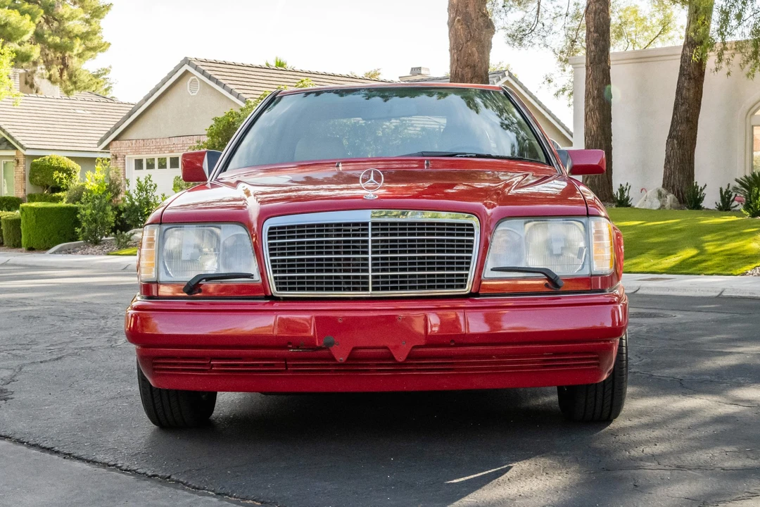 1995 Mercedes-Benz W124 E-Class - Image 12 of 31