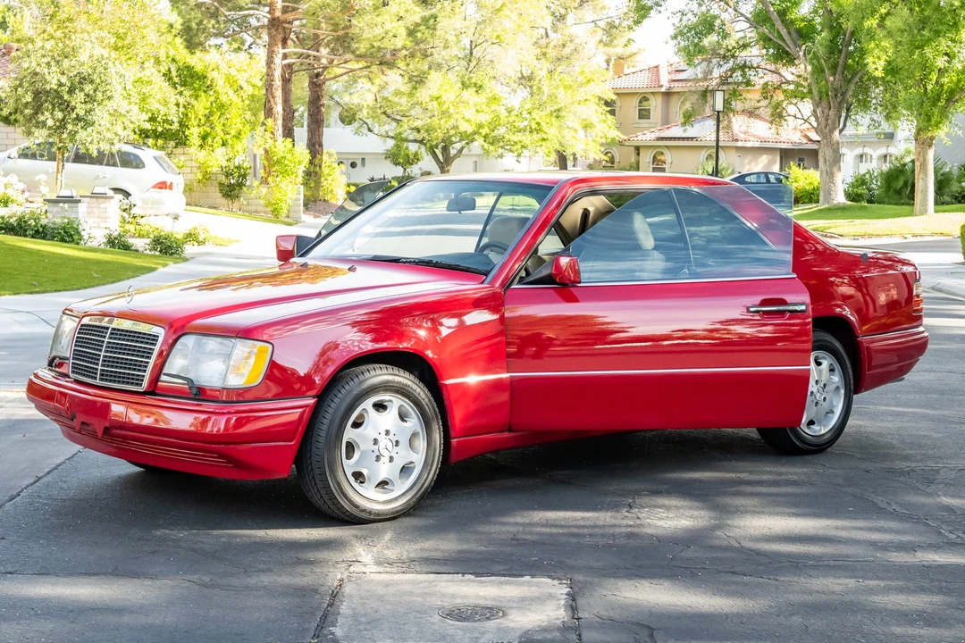 1995 Mercedes-Benz W124 E-Class - Image 15 of 31