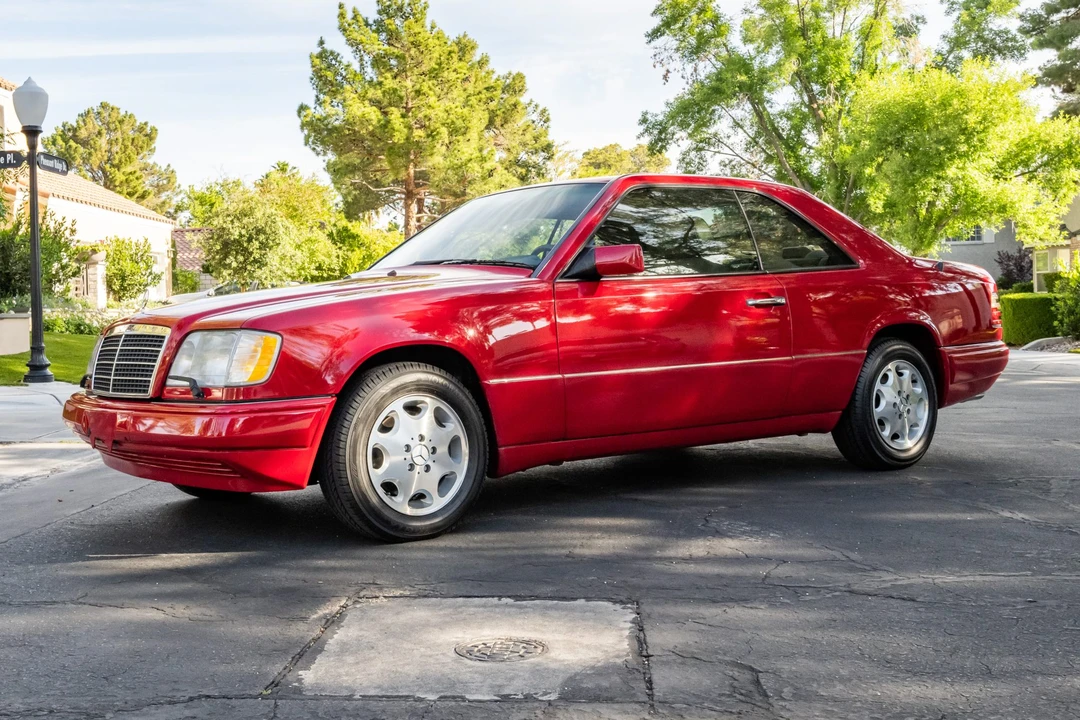 1995 Mercedes-Benz W124 E-Class - Image 4 of 31