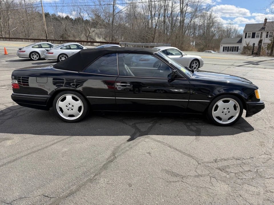 1995 Mercedes-Benz W124 E-Class - Image 10 of 12