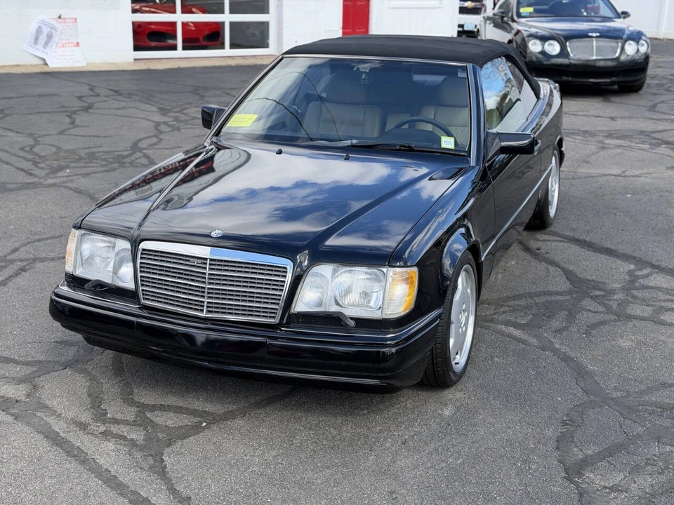 1995 Mercedes-Benz W124 E-Class - Image 3 of 12
