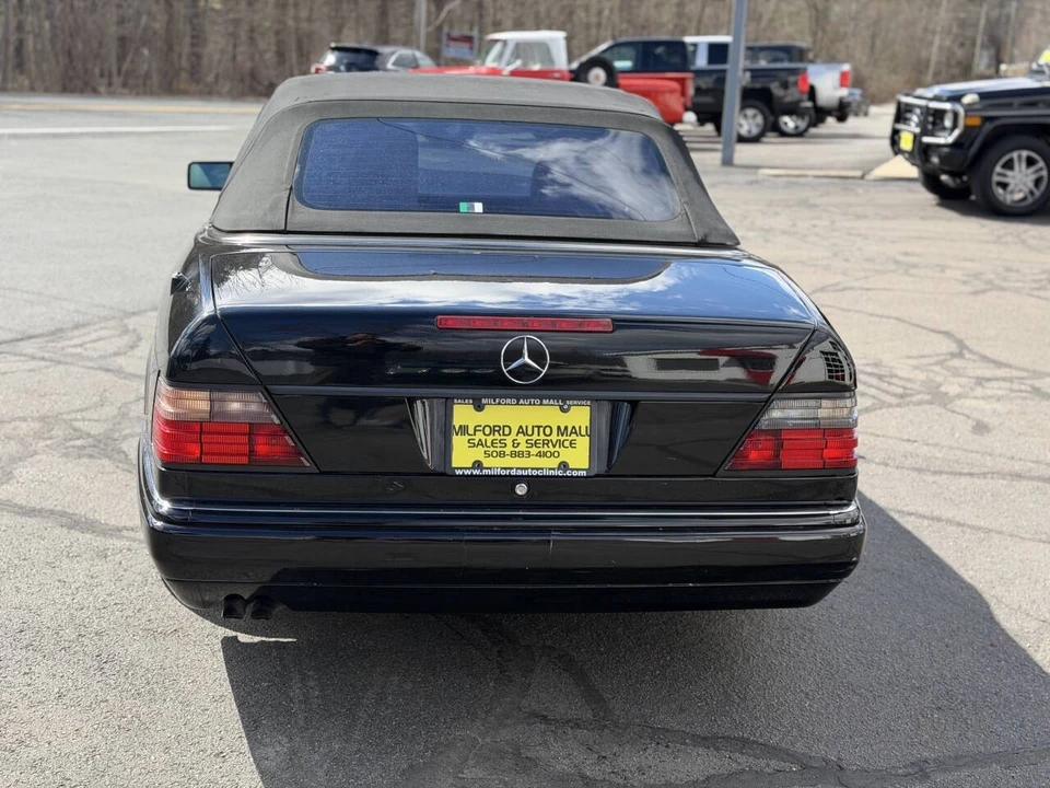 1995 Mercedes-Benz W124 E-Class - Image 8 of 12