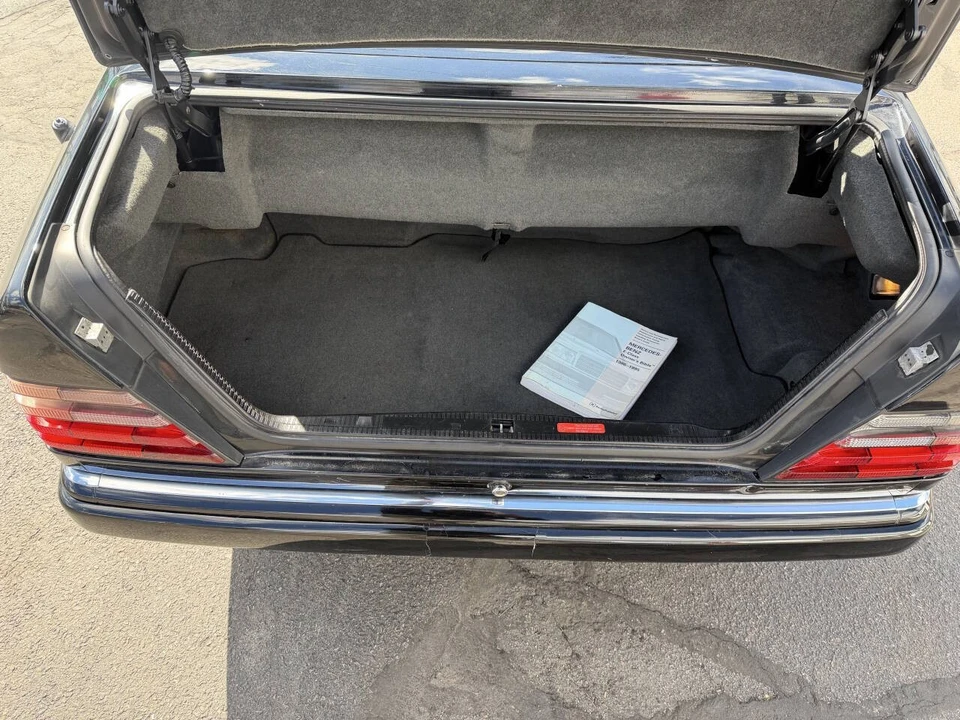 1995 Mercedes-Benz W124 E-Class - Image 20 of 21