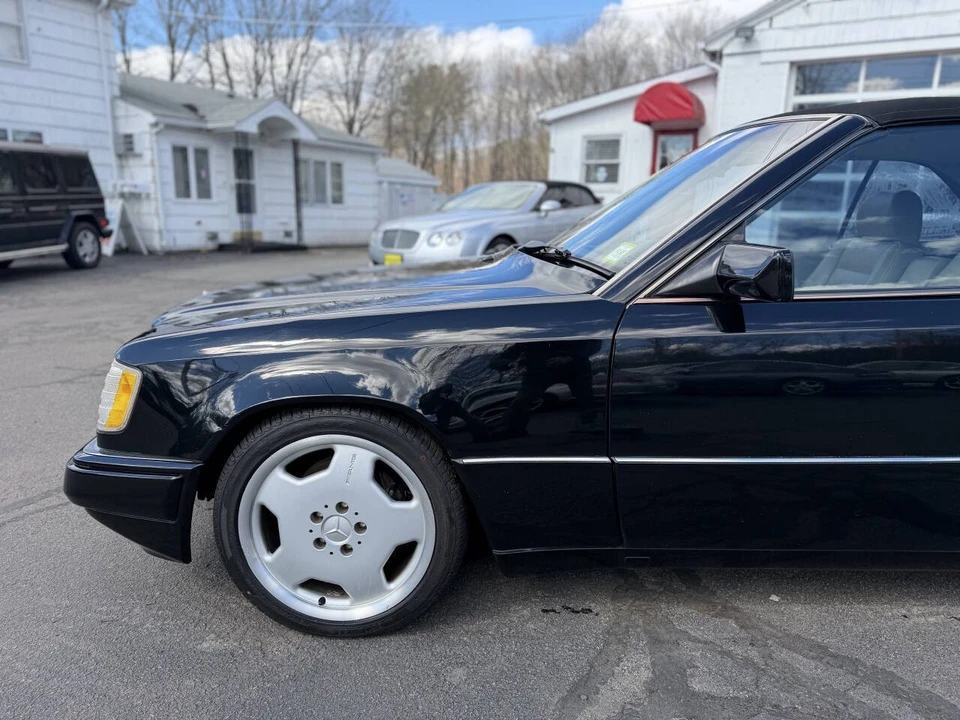1995 Mercedes-Benz W124 E-Class - Image 4 of 12