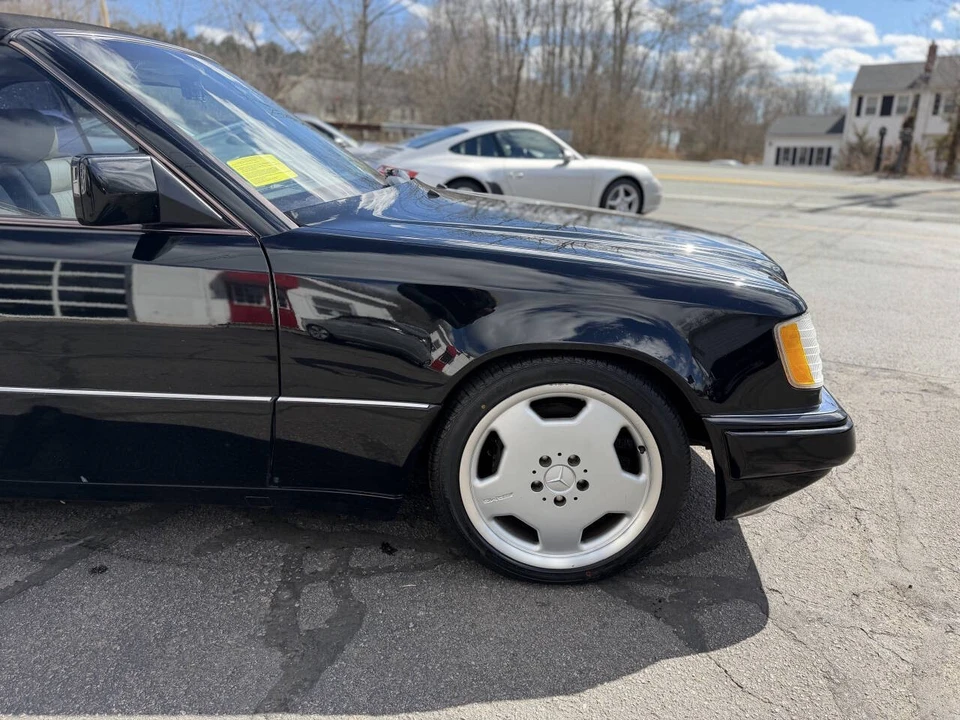 1995 Mercedes-Benz W124 E-Class - Image 11 of 12