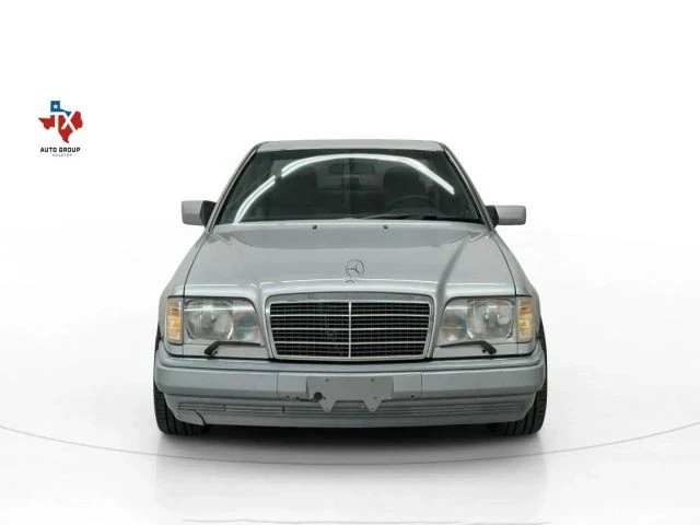 1995 Mercedes-Benz W124 E-Class - Image 8 of 21