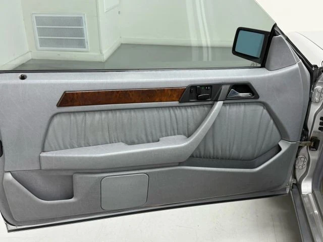 1995 Mercedes-Benz W124 E-Class - Image 20 of 21