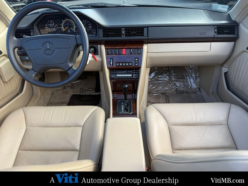 1995 Mercedes-Benz W124 E-Class - Image 2 of 21