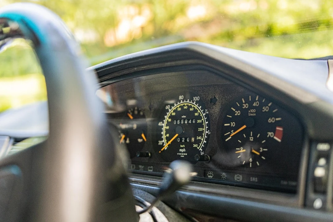1995 Mercedes-Benz W124 E-Class - Image 15 of 30