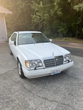 1995 Mercedes-Benz E320 Coupe