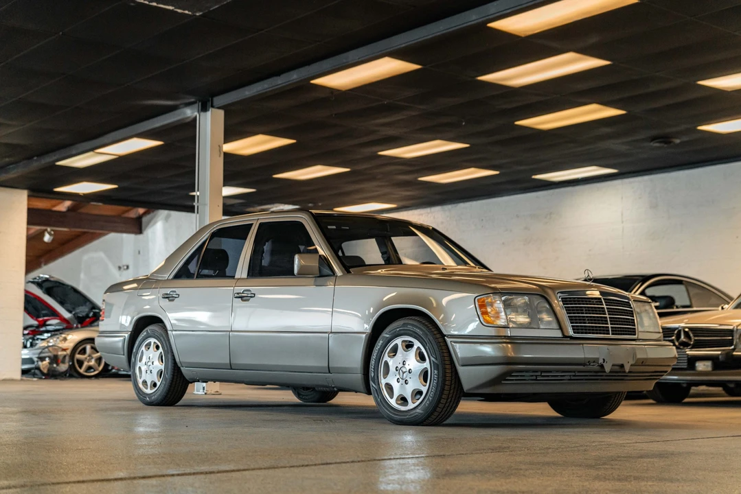 1995 Mercedes-Benz W124 E-Class - Image 5 of 31