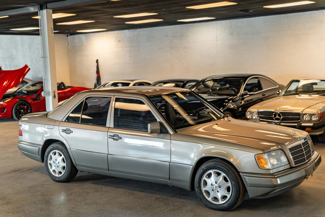 1995 Mercedes-Benz W124 E-Class - Image 7 of 31