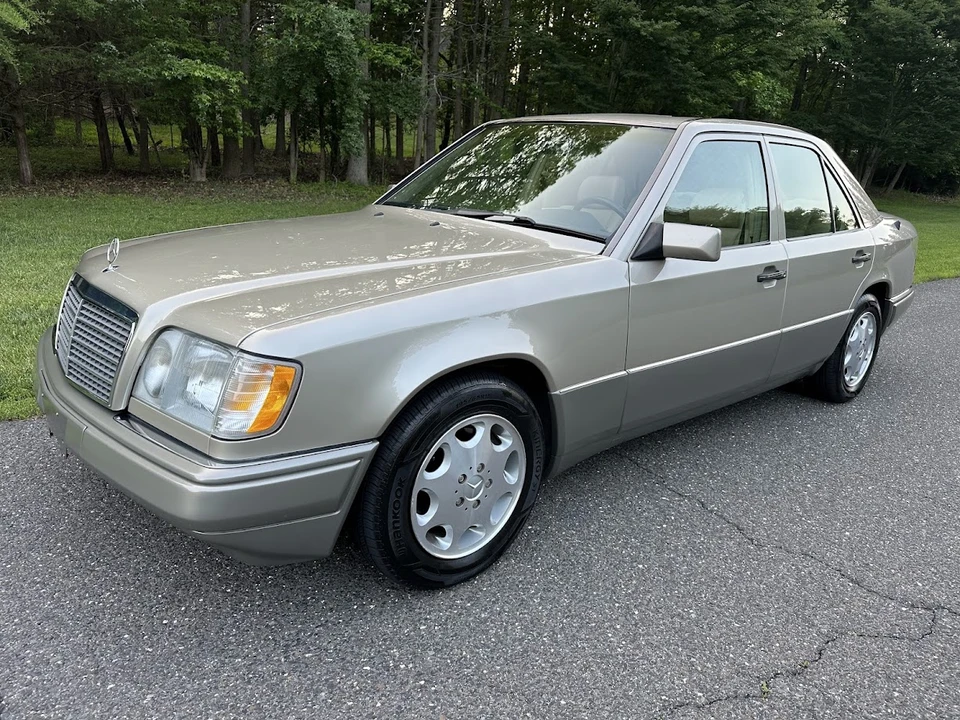 1995 Mercedes-Benz W124 E-Class - Image 19 of 31