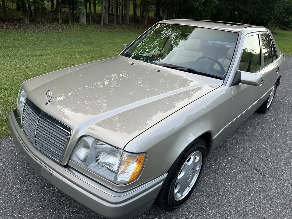 1995 Mercedes-Benz W124 E-Class - Image 31 of 31