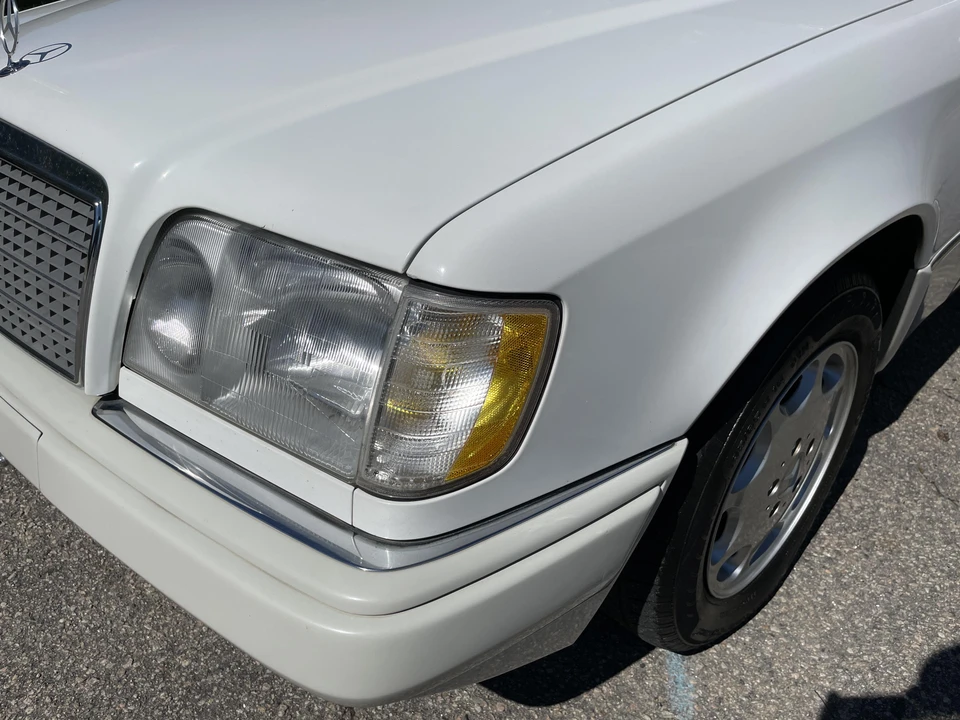 1995 Mercedes-Benz W124 E-Class - Image 21 of 31