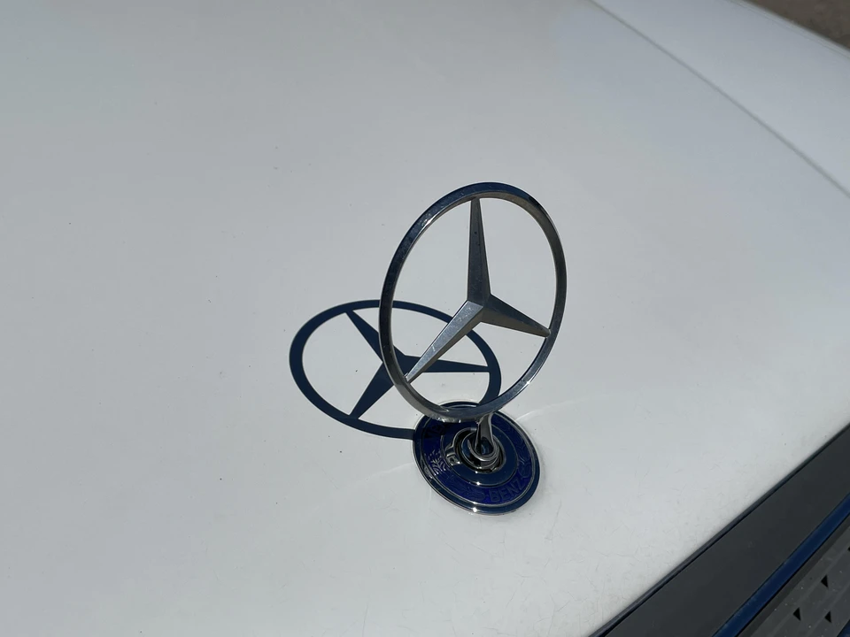 1995 Mercedes-Benz W124 E-Class - Image 19 of 31