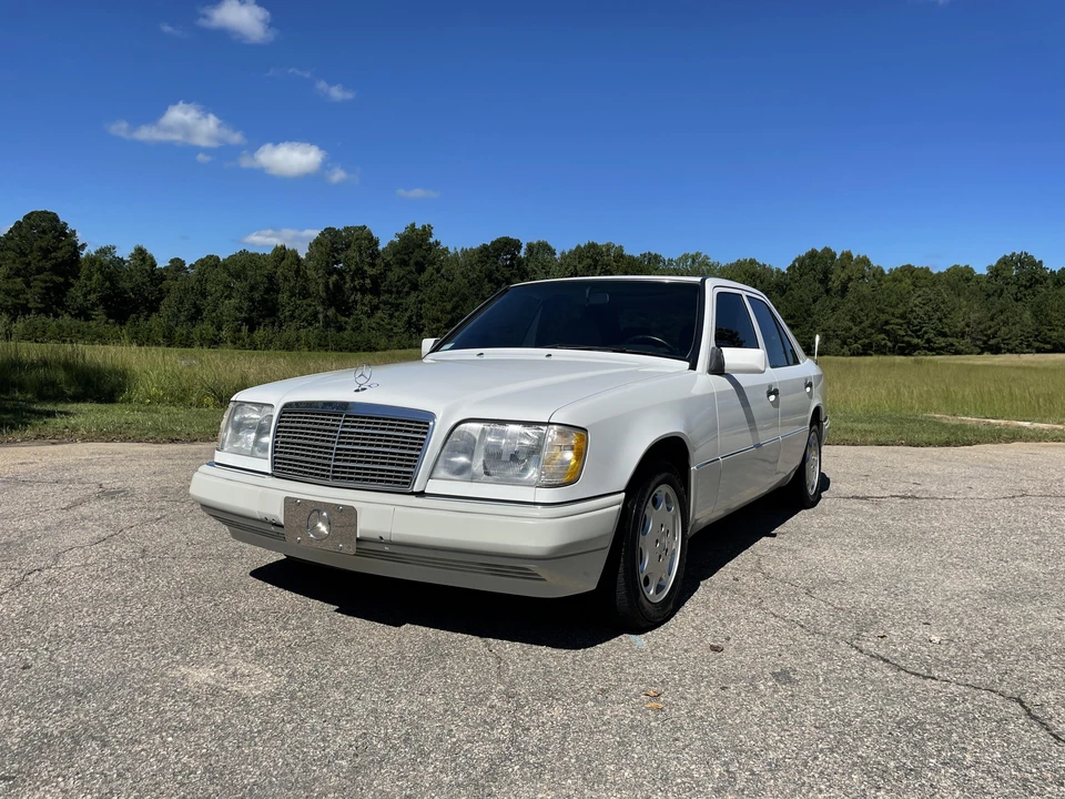 1995 Mercedes-Benz W124 E-Class - Image 7 of 31