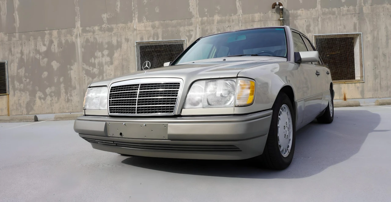 1995 Mercedes-Benz W124 E-Class - Image 4 of 31