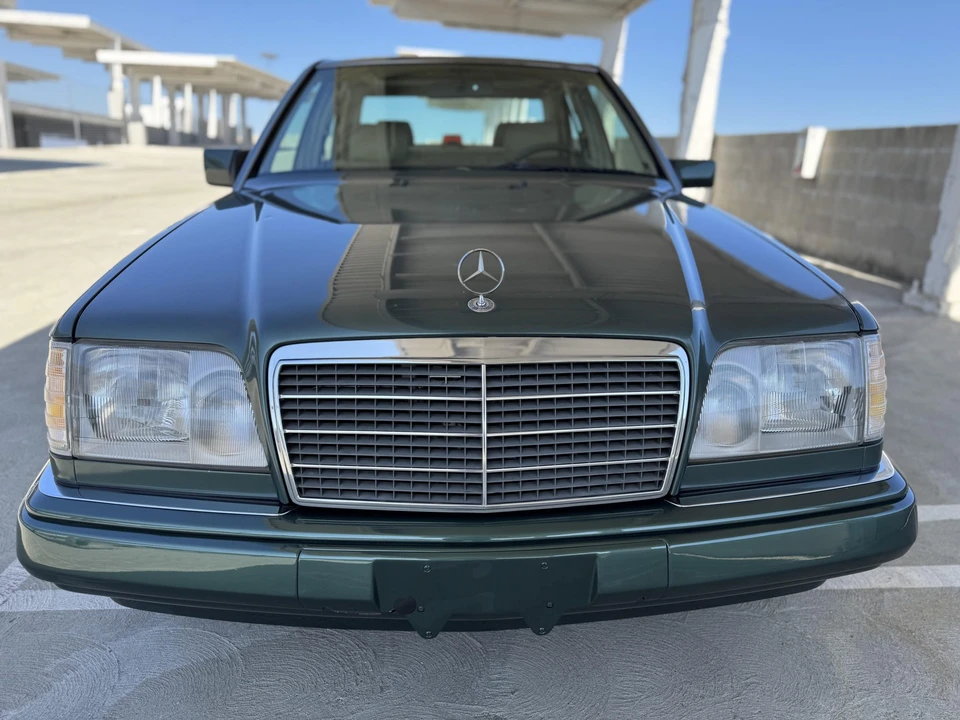 1995 Mercedes-Benz W124 E-Class - Image 15 of 31