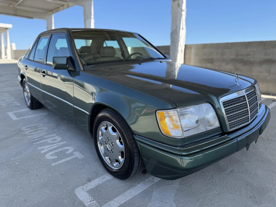 1995 Mercedes-Benz W124 E-Class - Image 19 of 31