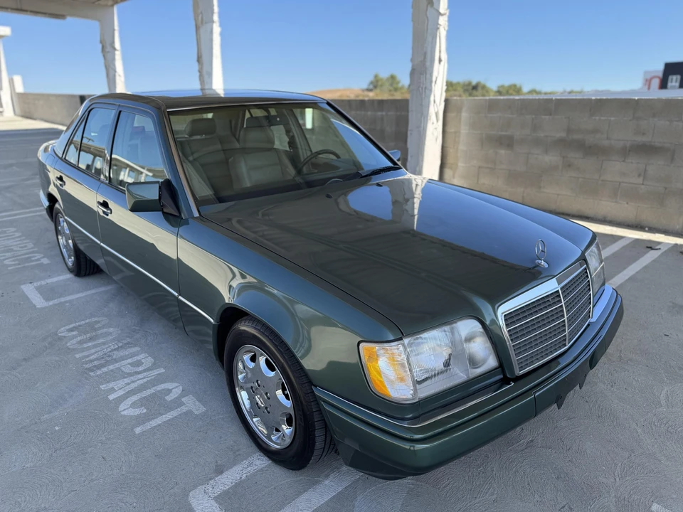 1995 Mercedes-Benz W124 E-Class - Image 20 of 31
