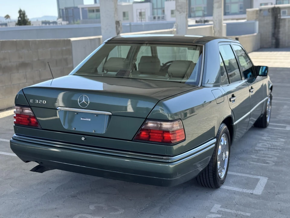 1995 Mercedes-Benz W124 E-Class - Image 25 of 31