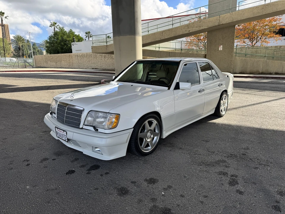 1995 Mercedes-Benz W124 E-Class - Image 10 of 31