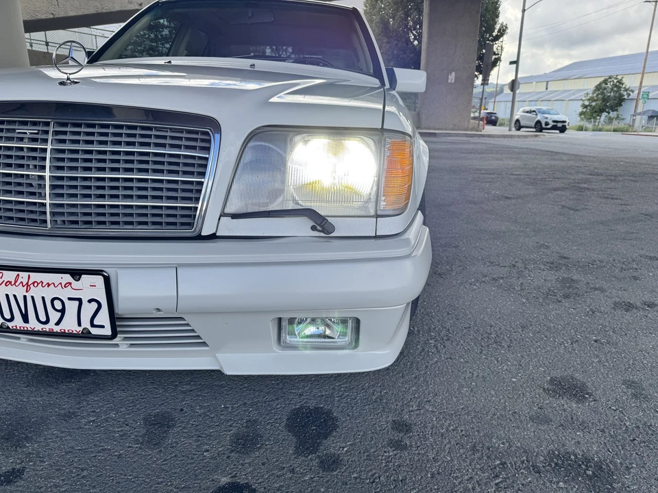 1995 Mercedes-Benz W124 E-Class - Image 23 of 31