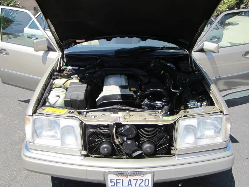 1995 Mercedes-Benz W124 E-Class - Image 14 of 20