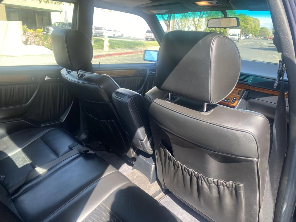 1995 Mercedes-Benz W124 E-Class - Image 31 of 31