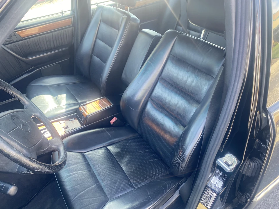 1995 Mercedes-Benz W124 E-Class - Image 29 of 31