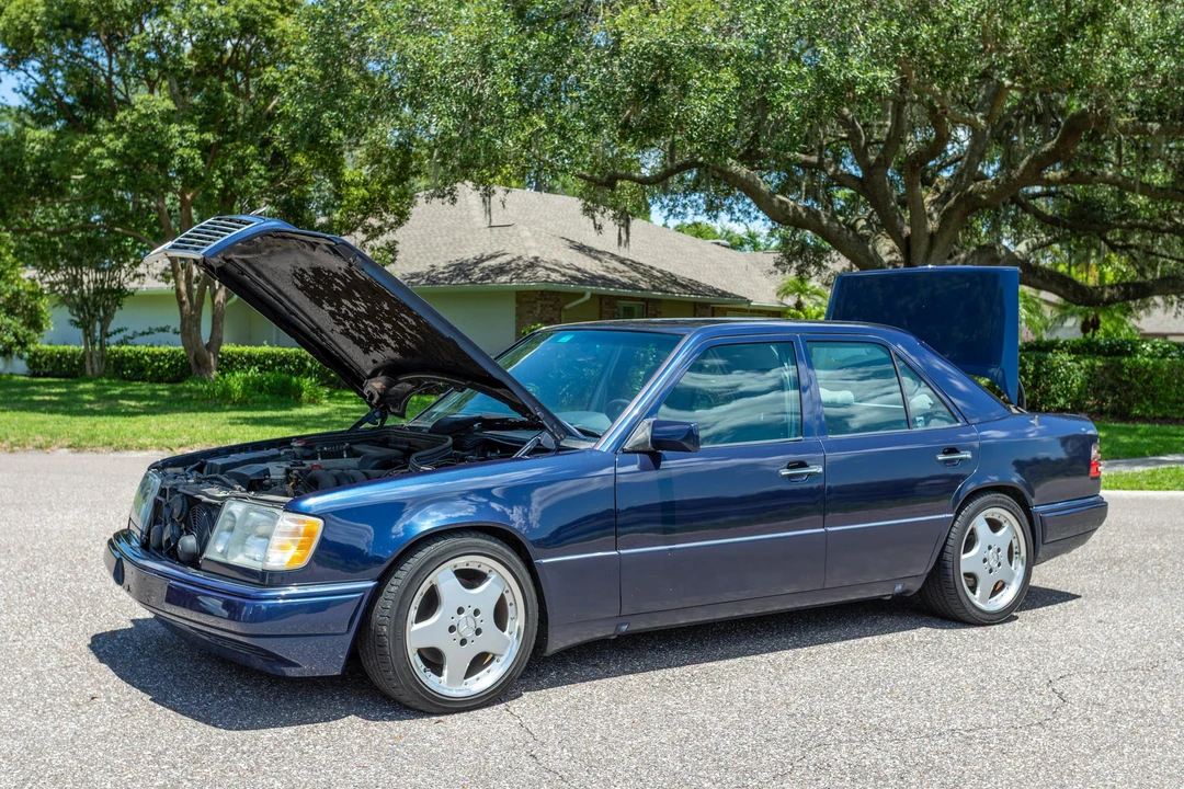 1994 Mercedes-Benz W124 E-Class - Image 12 of 31
