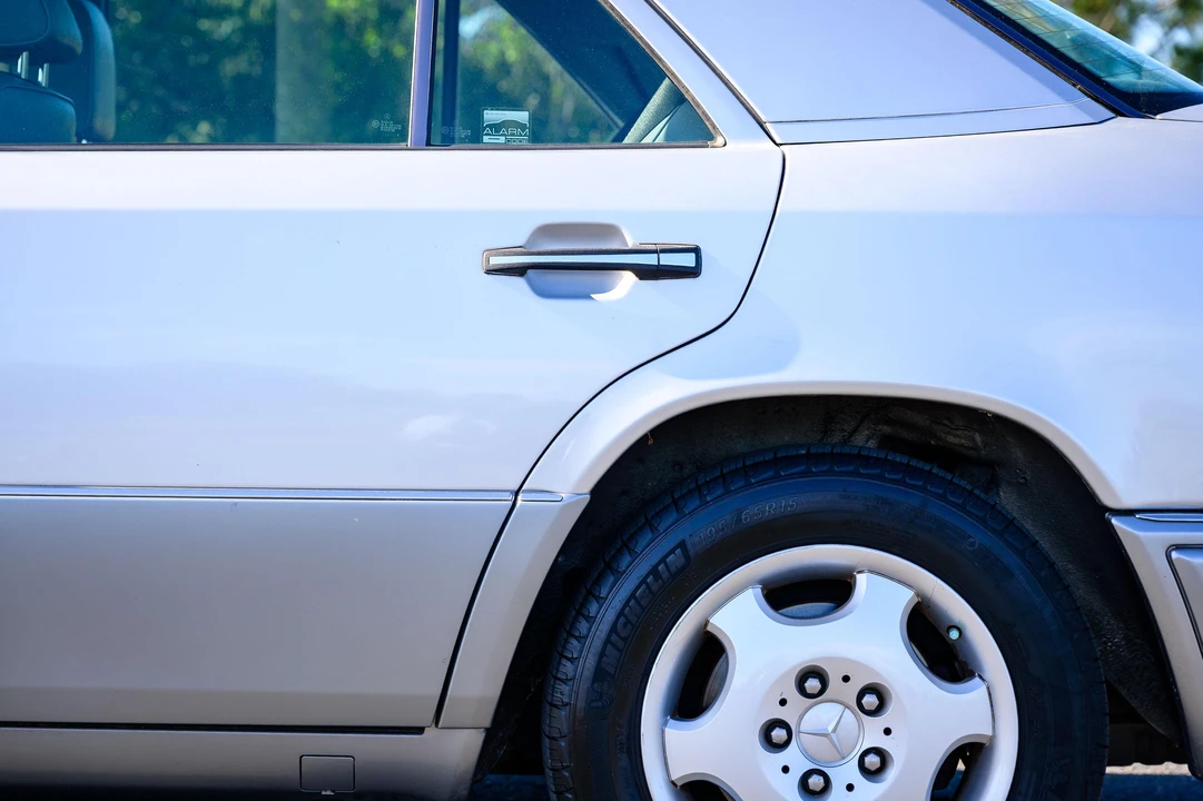 1995 Mercedes-Benz W124 E-Class - Image 20 of 31