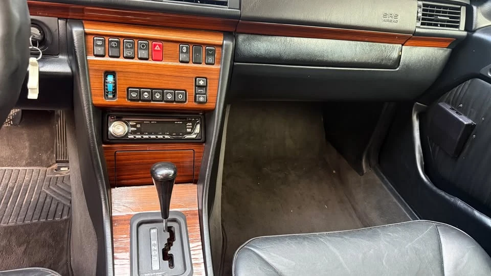 1995 Mercedes-Benz W124 E-Class - Image 8 of 14