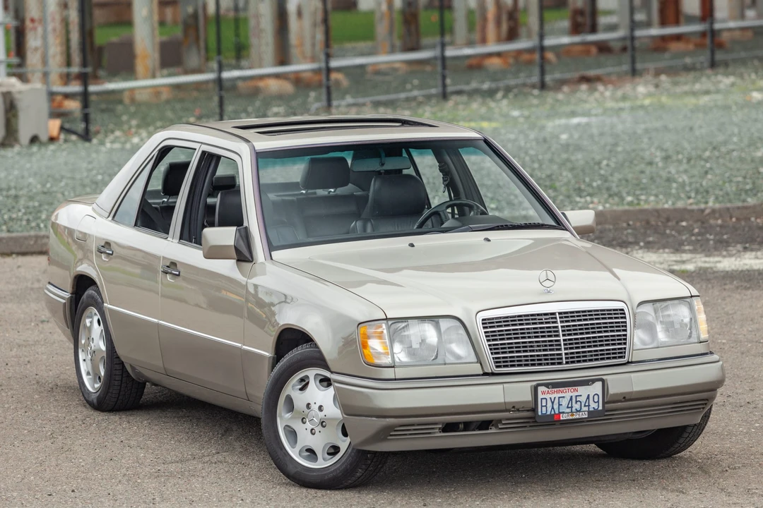 1995 Mercedes-Benz W124 E-Class - Image 27 of 31