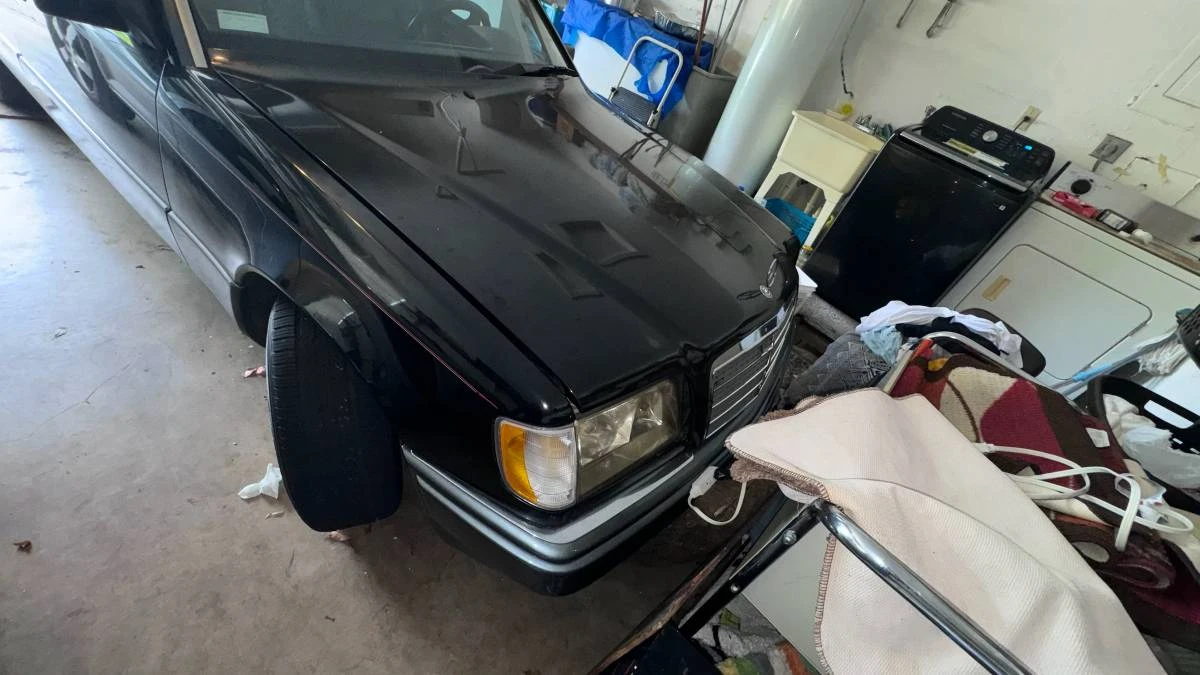 1995 Mercedes-Benz W124 E-Class - Image 11 of 16
