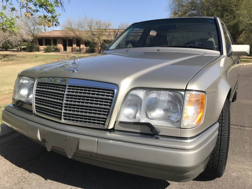 1995 Mercedes-Benz W124 E-Class - Image 5 of 31