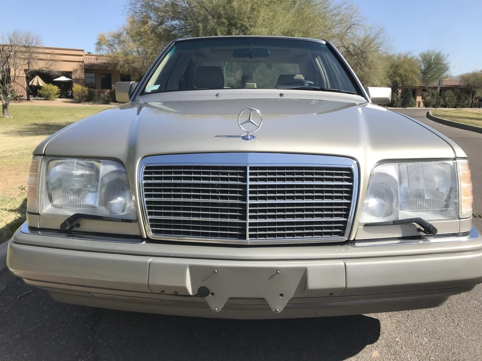 1995 Mercedes-Benz W124 E-Class - Image 6 of 31