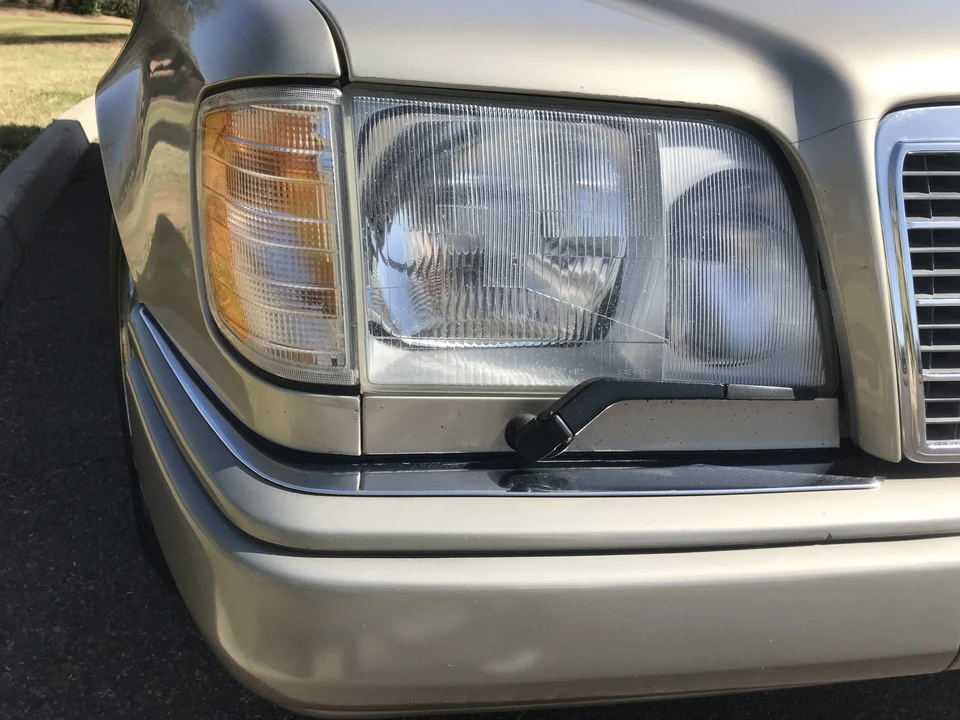 1995 Mercedes-Benz W124 E-Class - Image 25 of 31