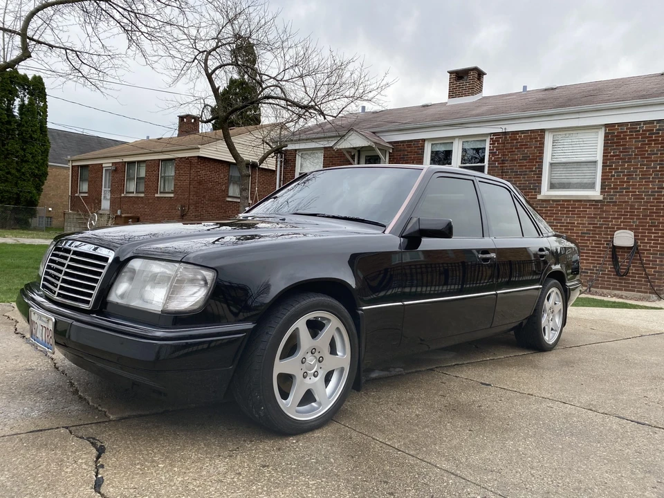 1995 Mercedes-Benz W124 E-Class - Image 3 of 31