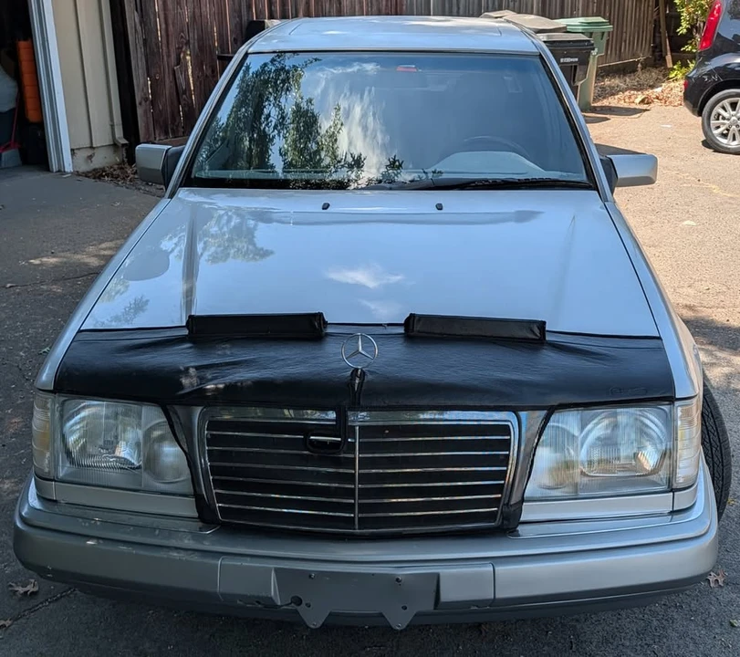 1995 Mercedes-Benz W124 E-Class - Image 4 of 19