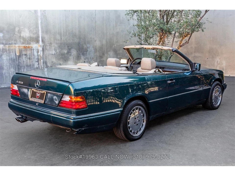1995 Mercedes-Benz W124 E-Class - Image 4 of 31