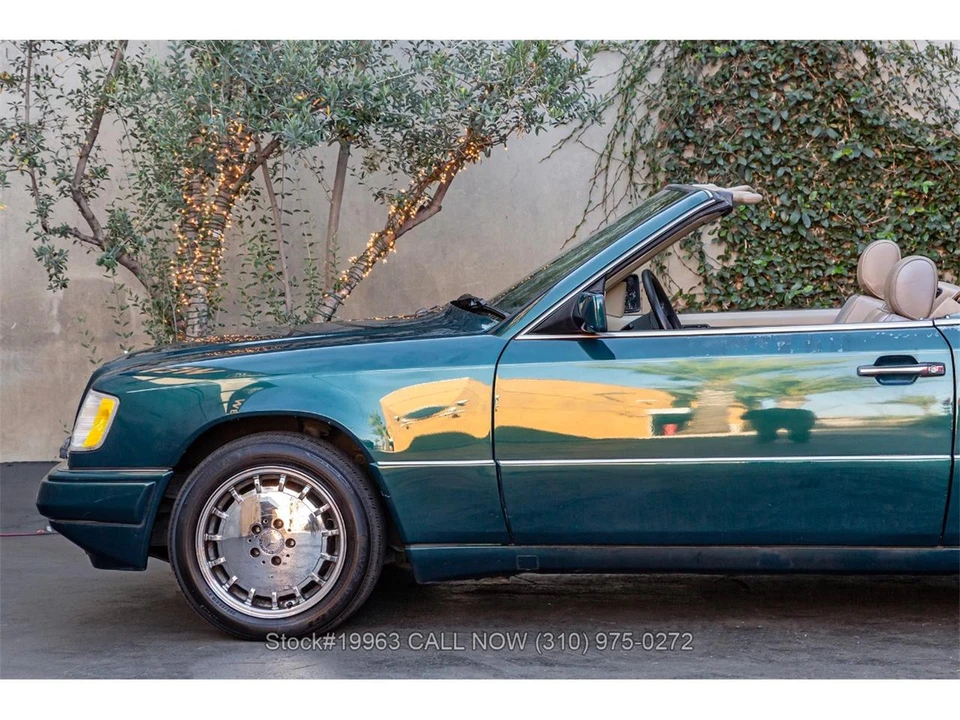 1995 Mercedes-Benz W124 E-Class - Image 16 of 31