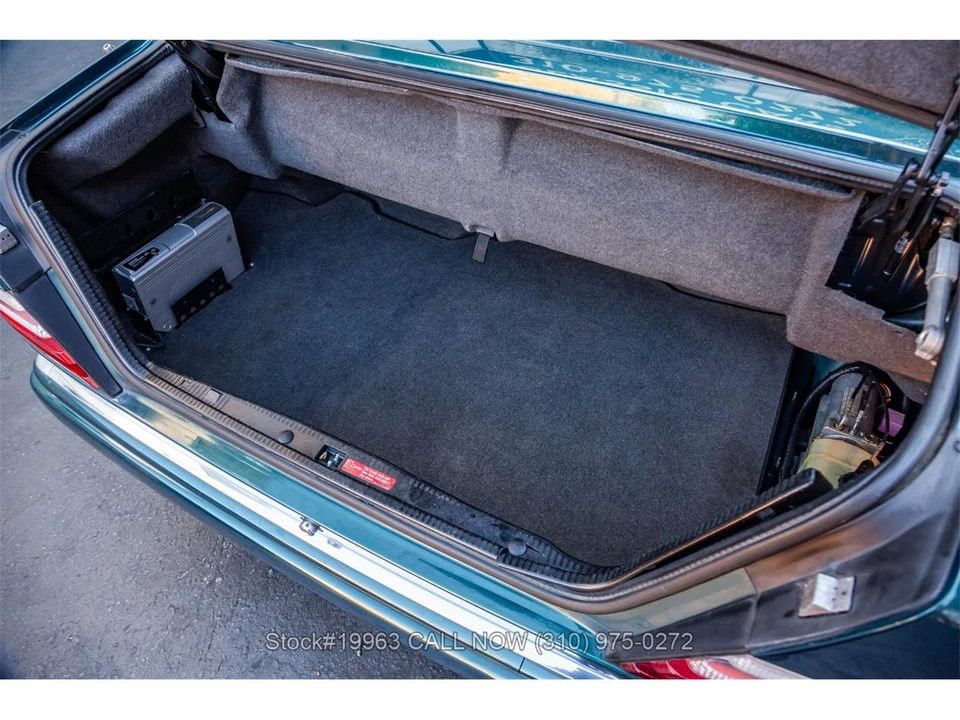 1995 Mercedes-Benz W124 E-Class - Image 30 of 31