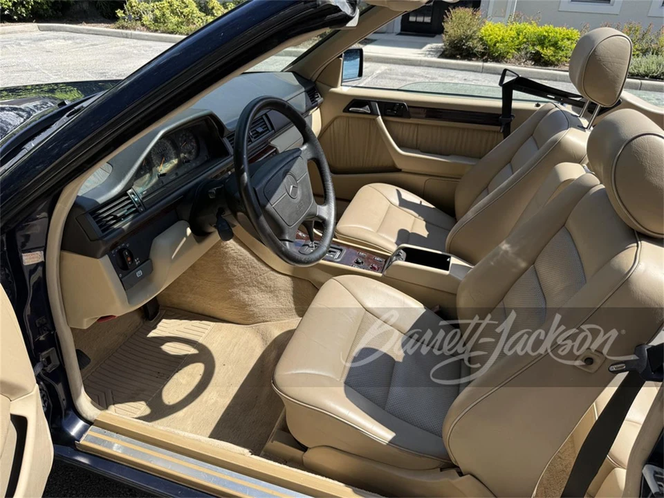 1995 Mercedes-Benz W124 E-Class - Image 4 of 5