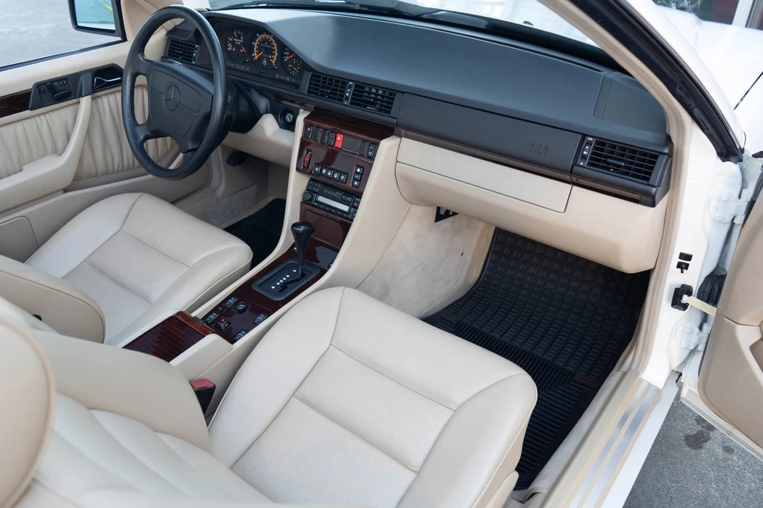 1995 Mercedes-Benz W124 E-Class - Image 21 of 31